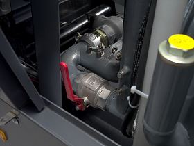 Дизельный компрессор Atlas Copco XAVS 307 CD на шасси — фото 5